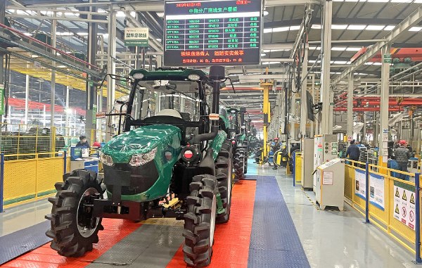 牧科机械设备系列 - 播种机、收割机及高